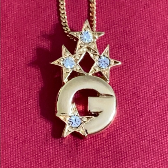 🖤NWOT💕GIVENCHY necklace